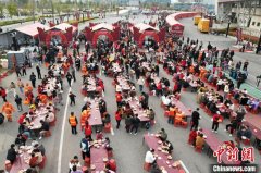万人共品一碗汤 淮南牛肉汤产值冲刺500亿元规模